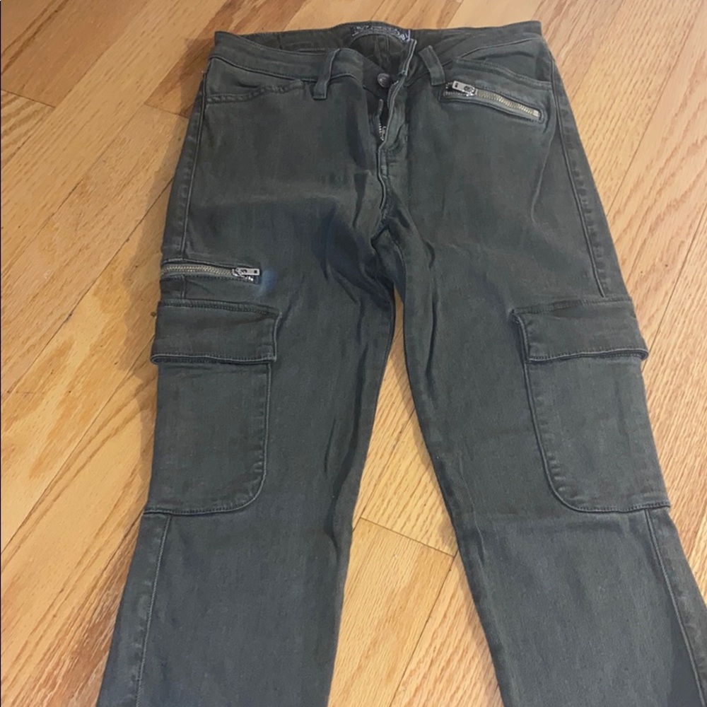 Guess olive cargo jeans size 27